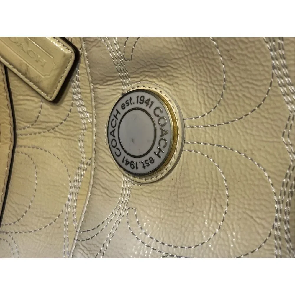 COACH baby Bag pale yellow Patent Leather Signature Travel Tote Baby vintage